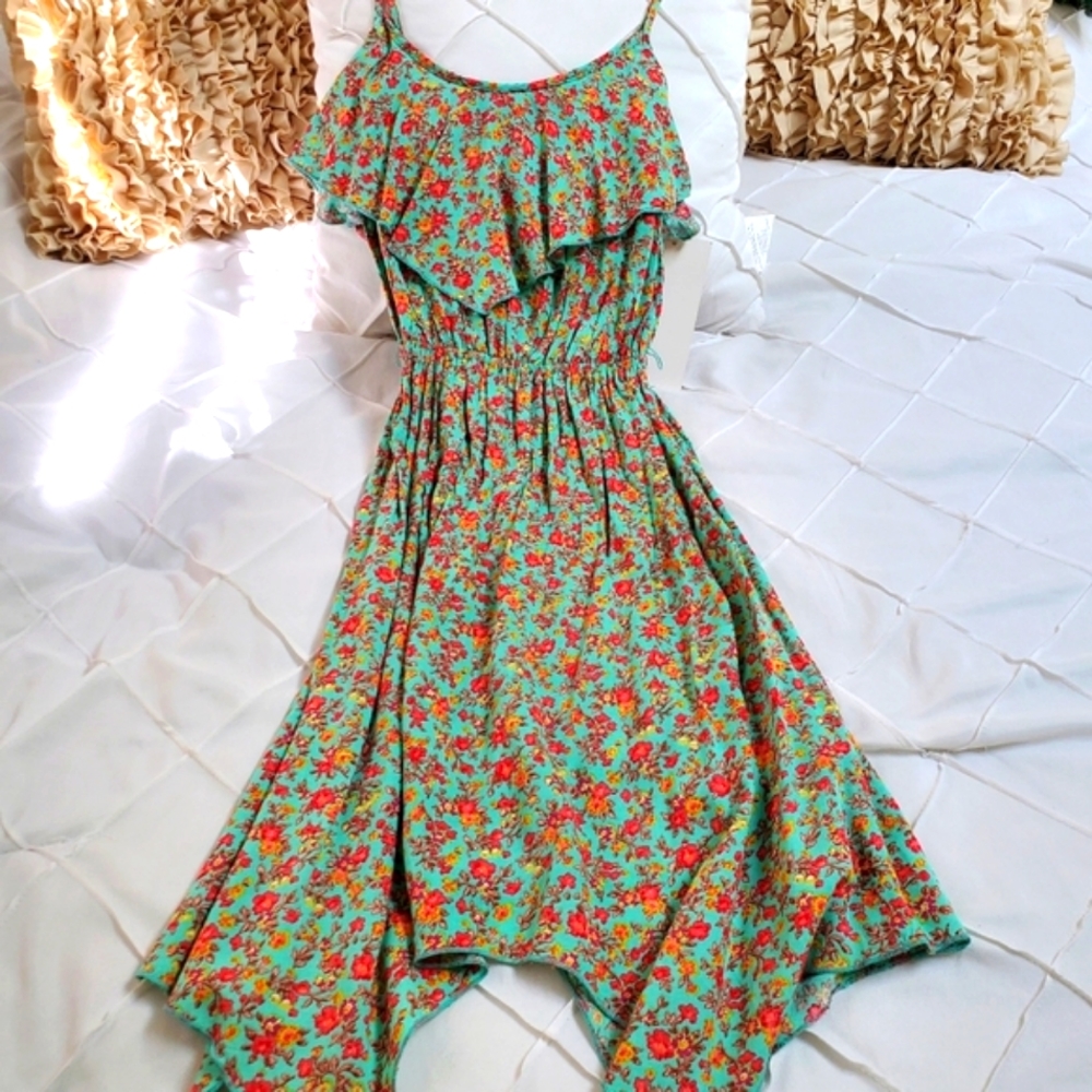 NWT Women's floral dress